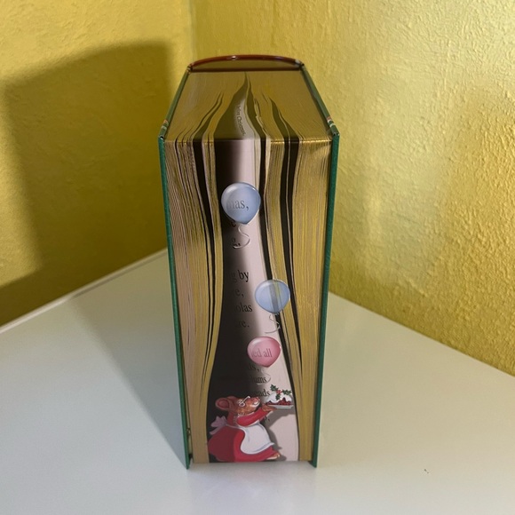 Night Before Christmas Book Tin - Picture 2 of 9